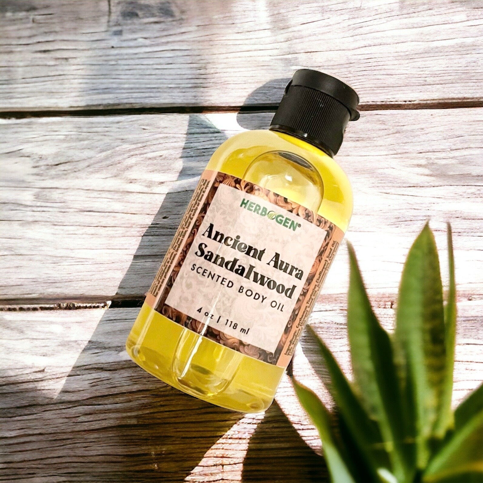 Ancient Aura Sandalwood Body Oil - Soft & Sweet Woody Aroma - Moisturizing and Nourishing with Natural Oils
